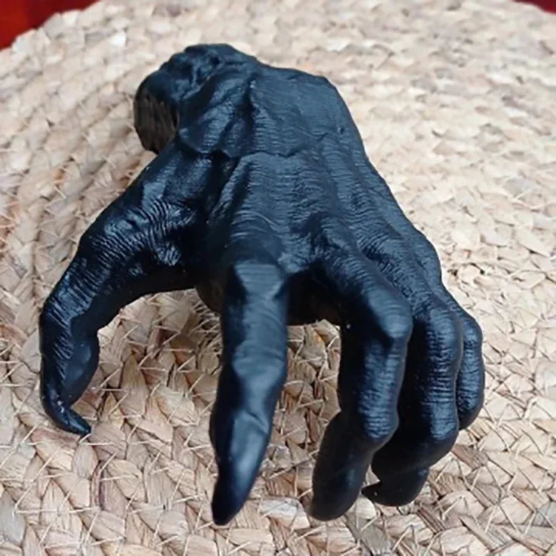 Statue a Forma di Mano di Stre - Resin Art Hanging recensione e prezzo