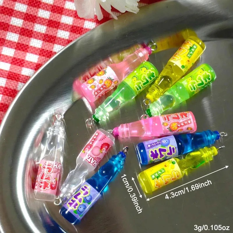 10 Pezzi Ciondoli in Resina a  - Resin Art Materials Kit recensione e prezzo