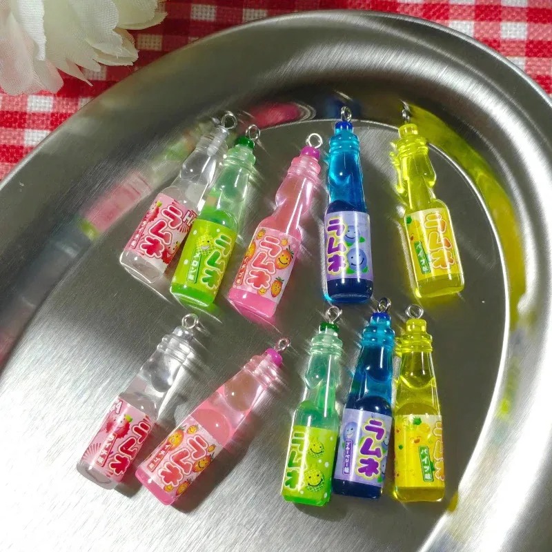 10 Pezzi Ciondoli in Resina a  - Resin Art Materials Kit recensione e prezzo